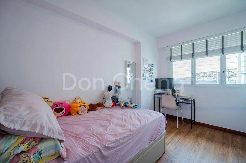 4 Room (4A) HDB for Sale in  317B Yishun Avenue 9 - Image 3